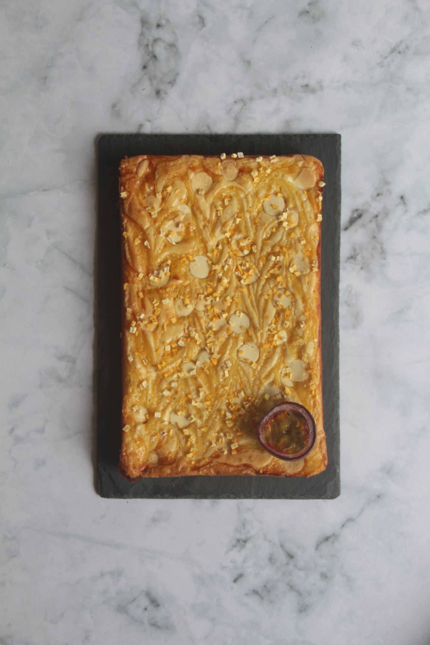 Blondie & Goldie Traybakes