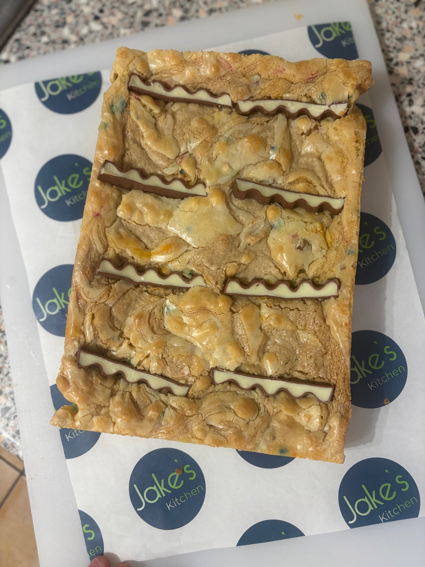 Blondie & Goldie Traybakes
