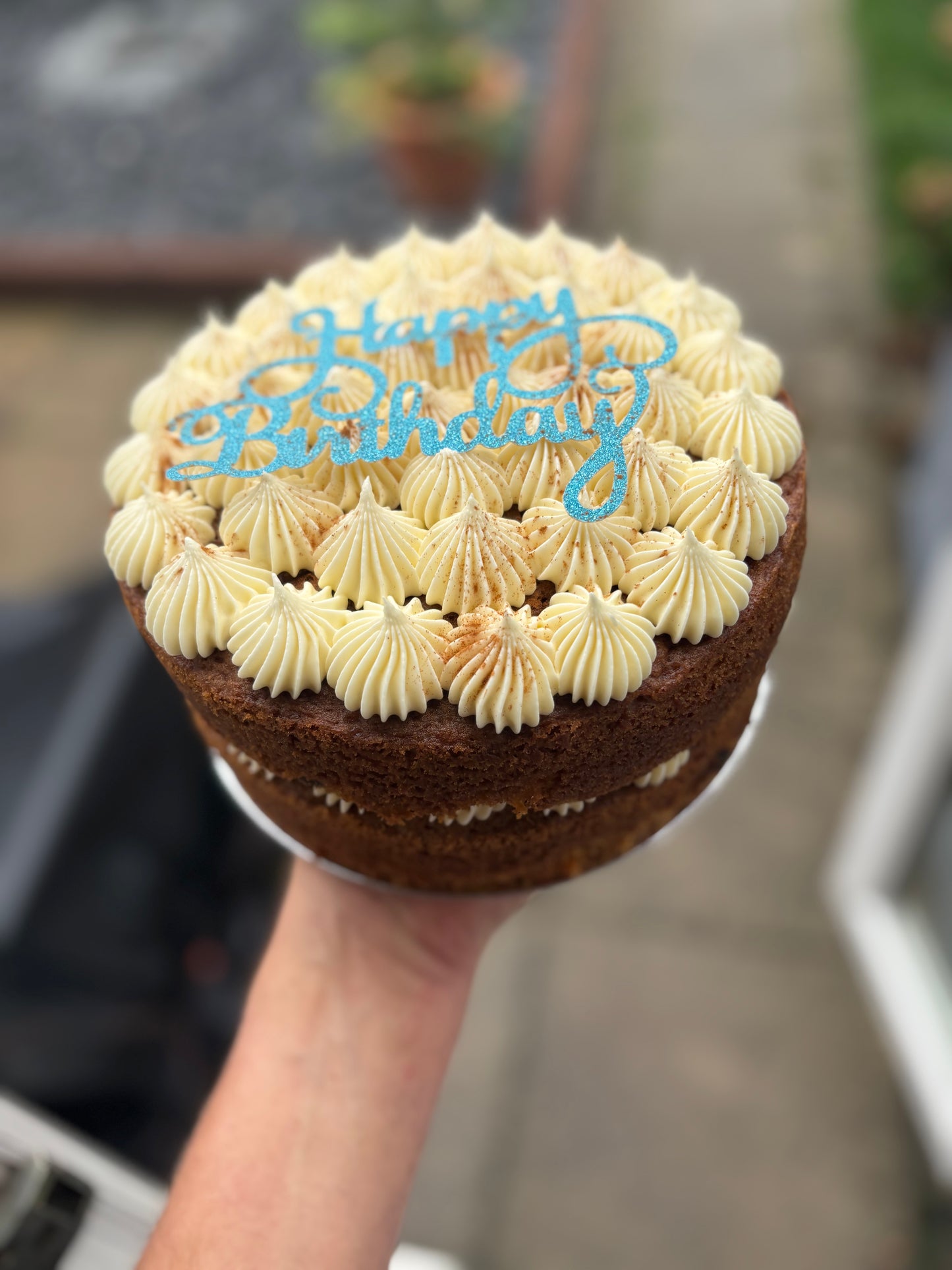 Simple but Yummy Cakes - Please arrange pick up date before ordering 07310101000.