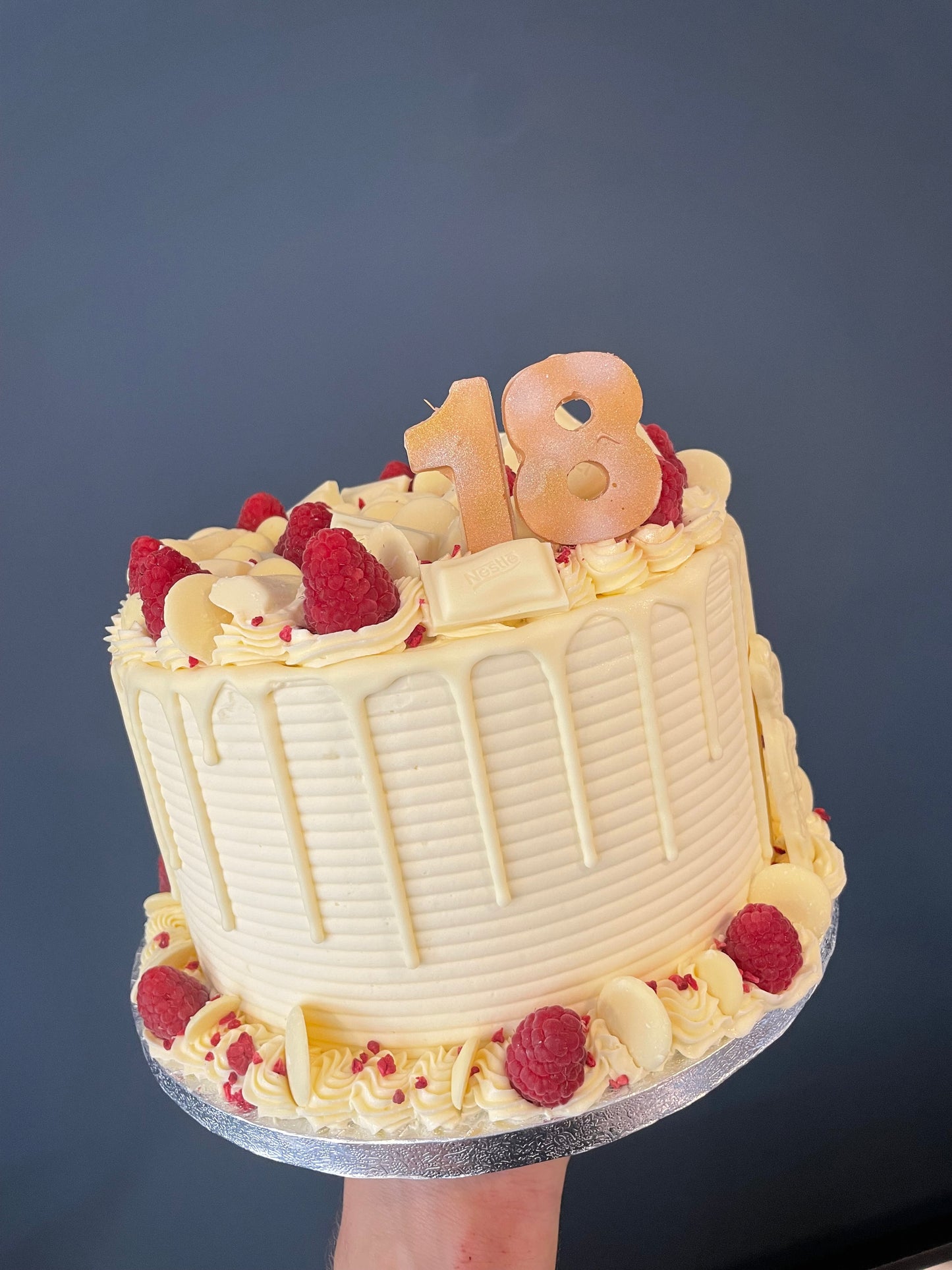 Celebration Cake - Please arrange pick up date before ordering 07310101000.