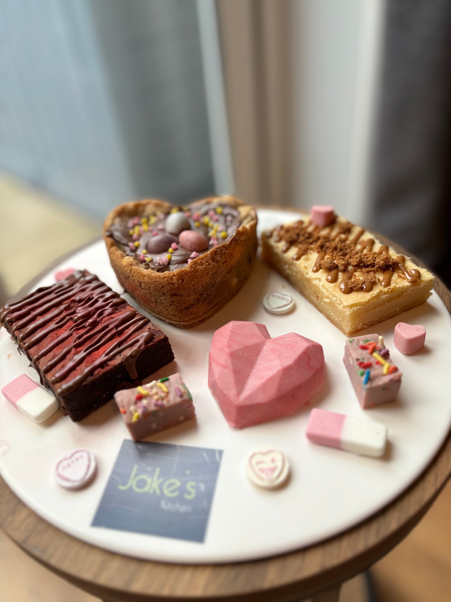 Valentine's Mixed Box (Pre Order - Pick up From 12th Feb)