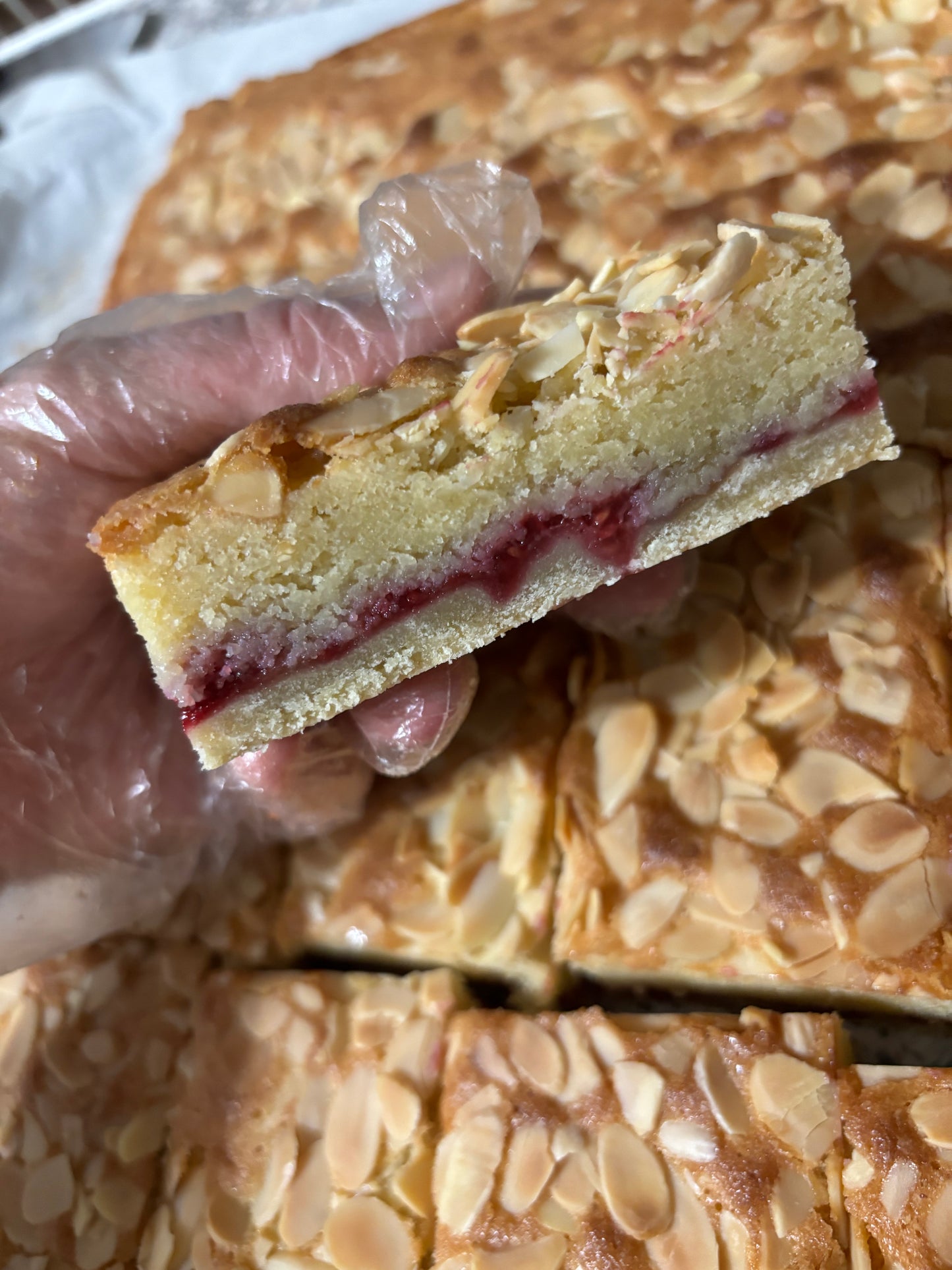 Raspberry Bakewell (G/F*) One Slice